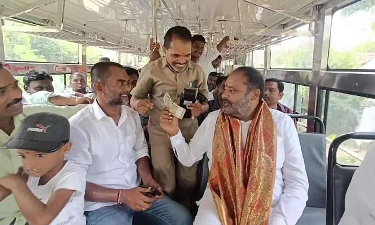 Peddapalli MLA Chinthakunta Vijayaramana Rao travelling in the new bus service from Jammikunta to Karimnagar on Thursday