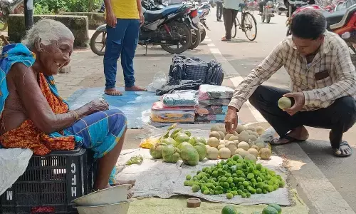 80-yr-old woman vendor lives with dignity