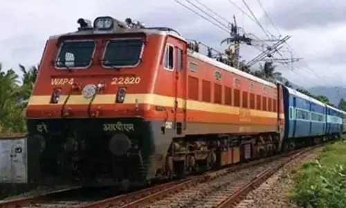 SCR holds review meeting on safety of train operations