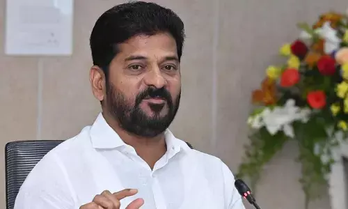 KCR built BRS offices at the cost of schools: CM