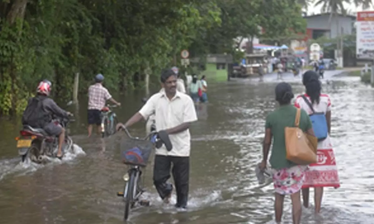 Sri Lankan President urges officials to provide relief to people hit by adverse weather