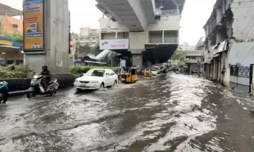 Rain Lashes Several Areas in Hyderabad