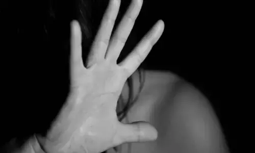 Auto driver allegedly rapes woman in Gachibowli