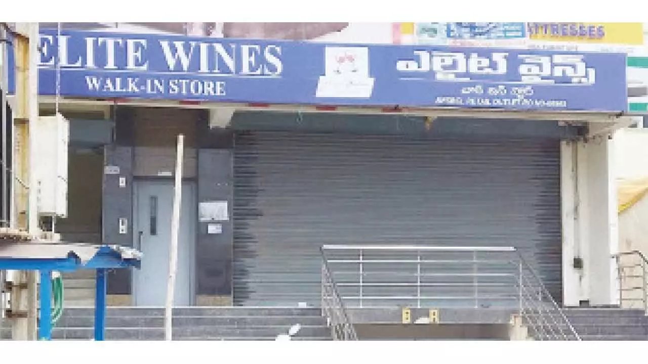 Rs 2.34 cr stock missing in govt-run liquor shops