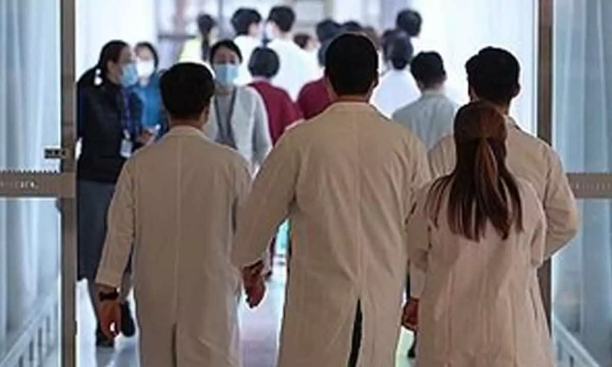 Unionised workers at Seoul National University Hospital to strike starting Oct 31