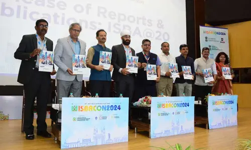 ISBACON meeting opens with a bang, proves a big draw for startup owners