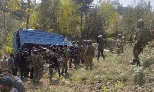 CRPF trooper injured in J&K road accident succumbs