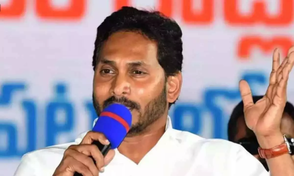 Jagan flays CM for ‘failing’ to protect girls