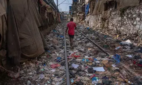 Uncollected Waste: At Heart Of India’s Plastic Crisis