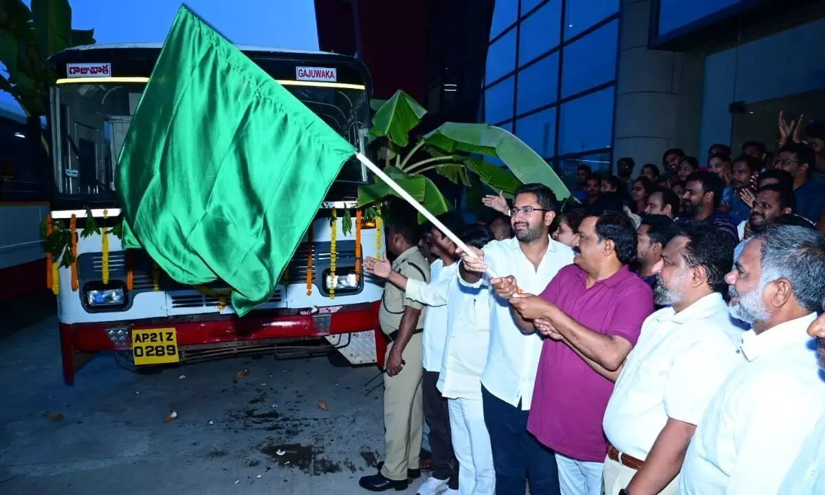 Visakhapatnam MP M Sribharat and Bheemunipatnam MLA Ganta Srinivasa Rao flag off RTC bus services to IT Hills in Visakhapatnam on Monday