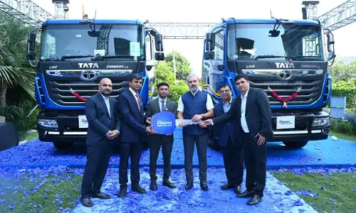 Tata Motors advances green mobility, begins delivery of LNG-powered trucks to Clean Green Fuel and Logistics Pvt. Ltd