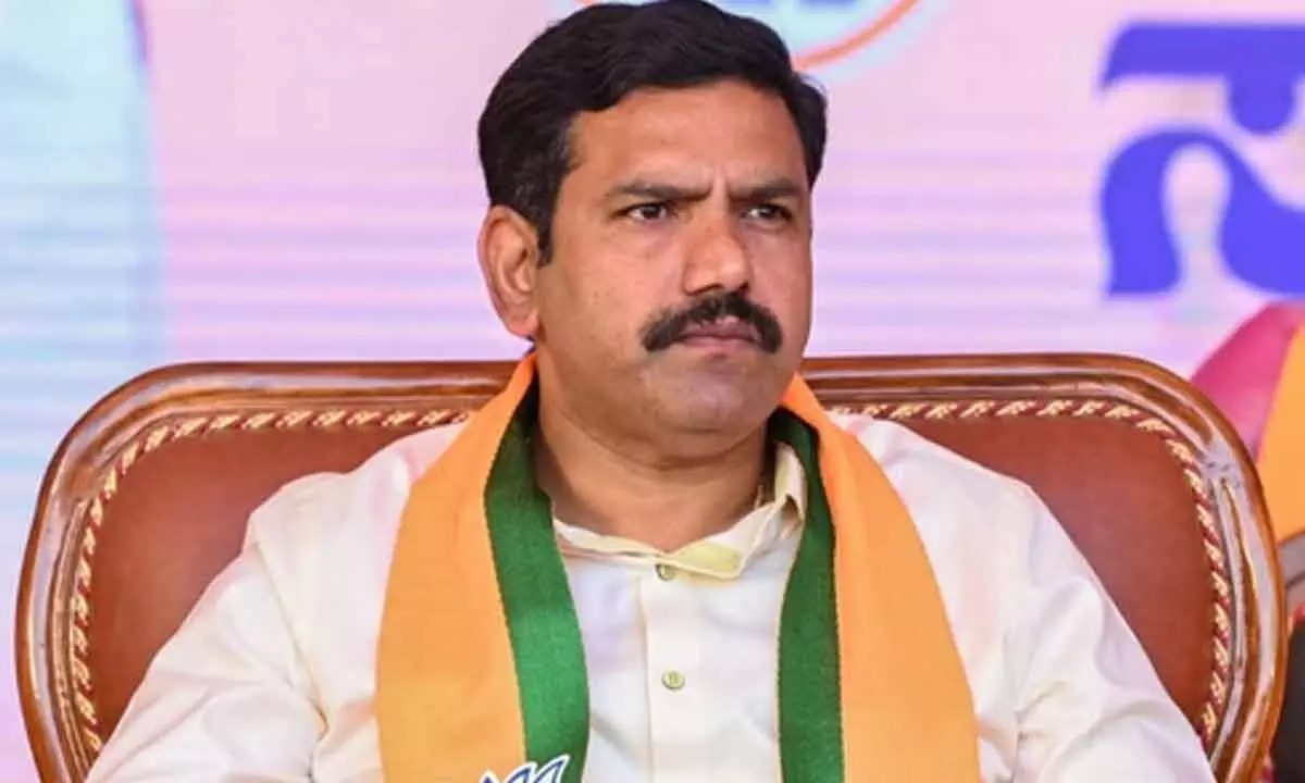 Waqf land row: Cong govt’s conspiracy aimed at displacing farmers in K’taka’s Vijayapura dist, says BJP