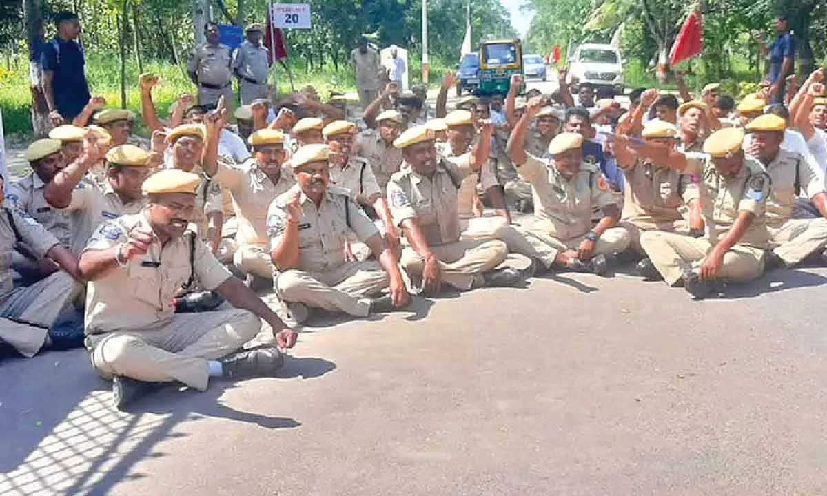 TSSP cops stage protest