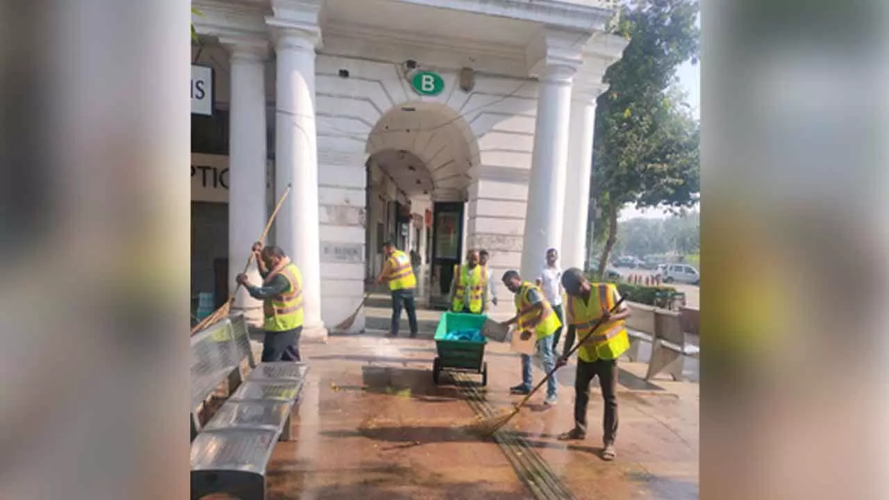 Delhi: NDMC gives Connaught Place pre-Deepawali wash