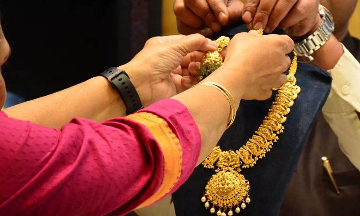 Vaulting price robs festive sheen of gold in Hyderabad