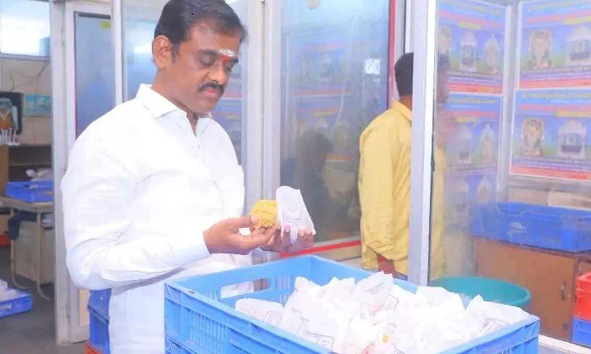 Vemulawada temple EO inspects laddu preps