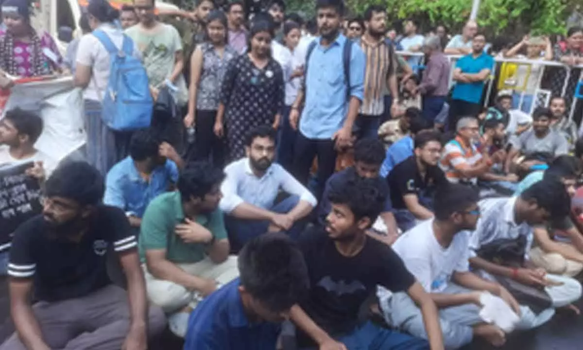 RG Kar protests turn murky as two rival junior doctors’ groups slam each other