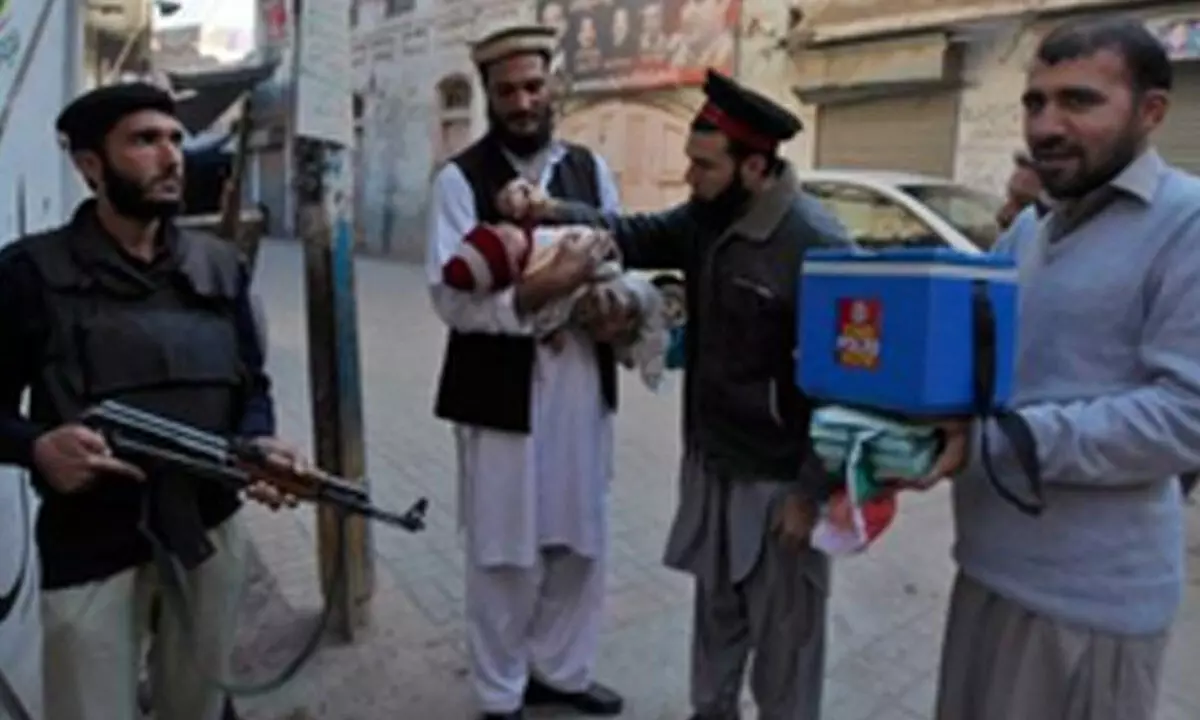 Policeman killed in terrorist attack on polio vaccination team in NW Pakistan