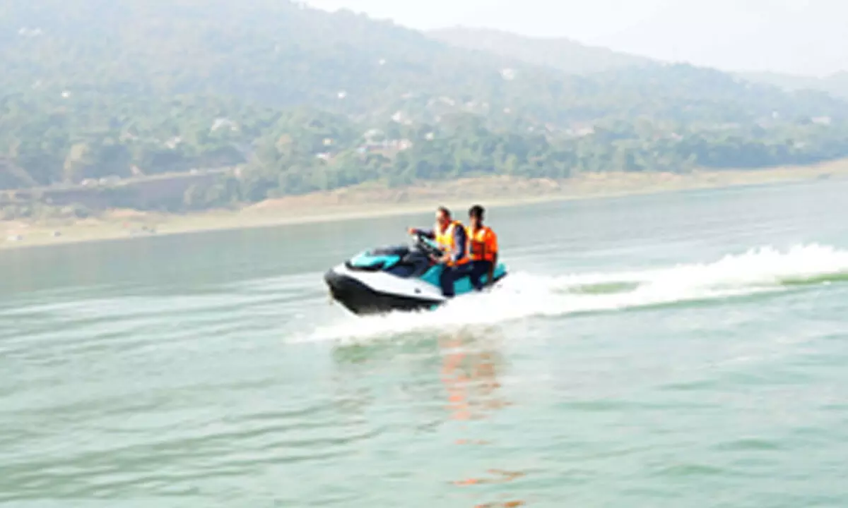 Himachal CM inaugurates water sports activities in Gobind Sagar Lake