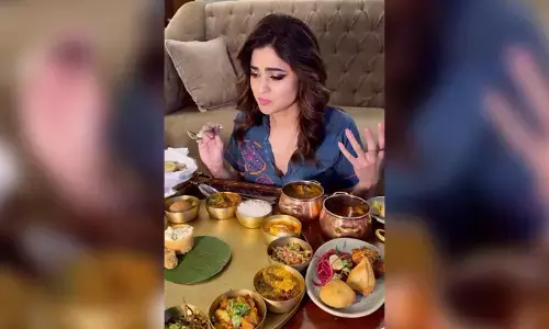 Shamita Shetty enjoys flavours of Rajasthani with a scrumptious thaali