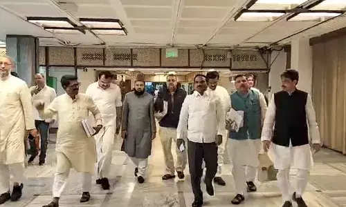 Chaos at Waqf meet again