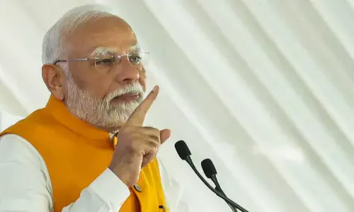 PM slams ‘selfish’ Bengal, Delhi for Ayushman delay