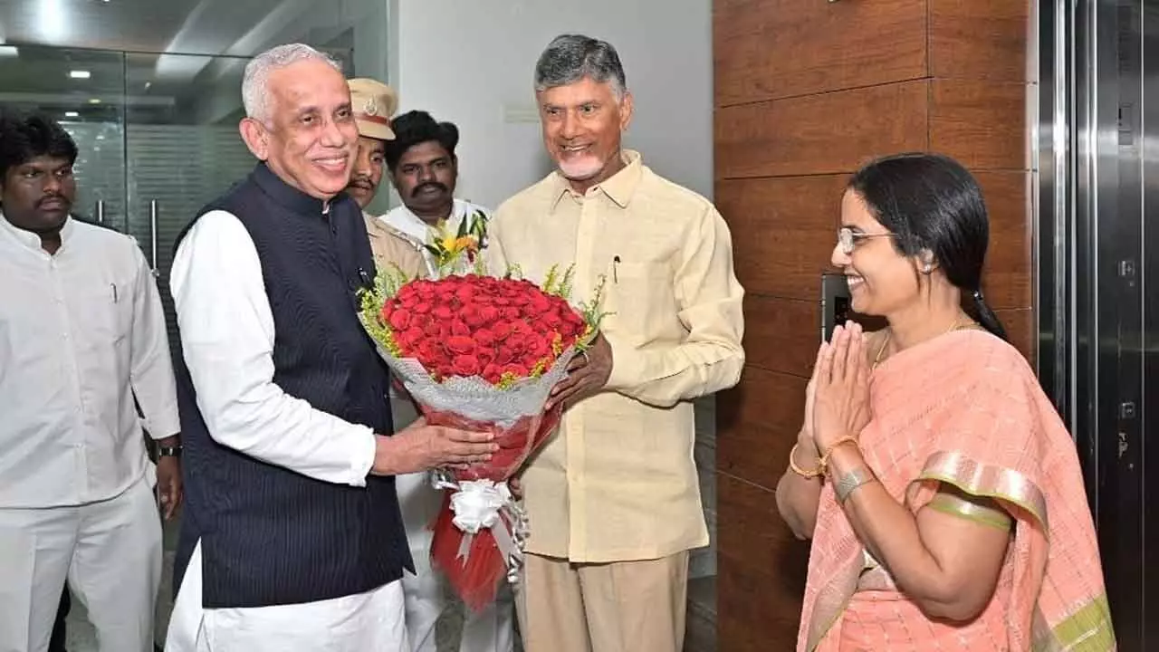 Chief Minister Chandrababu Naidu along with his wife Bhuvaneswari pays a courtesy call on Governor S Abdul Nazeer at Raj Bhavan on Tuesday