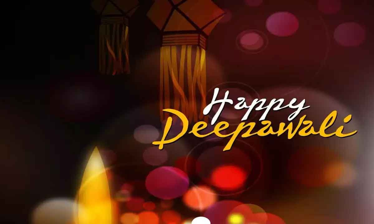 Heartwarming Deepavali Wishes 2024 Messages & Greetings to Share with