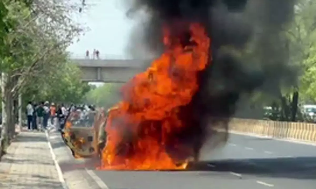 Another car catches fire in Jaipur