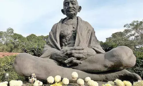 Hyderabad: India’s largest statue of Mahatma Gandhi to come up in city