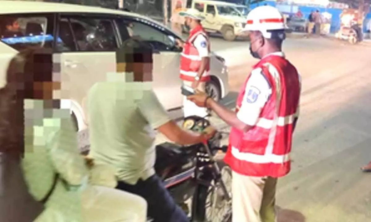 513 motorists caught for drunk driving in Telanganas Cyberabad