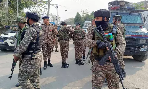 Terrorist killed, 4 security personnel injured in Srinagar