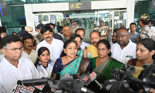 AP Home minister V. Anitha arrives in Tirupati, to extend assistance to deceased infants kin