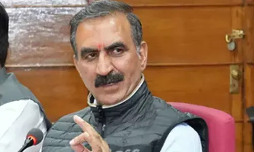 Himachal CM for operating Kalka-Shimla trains on hydrogen