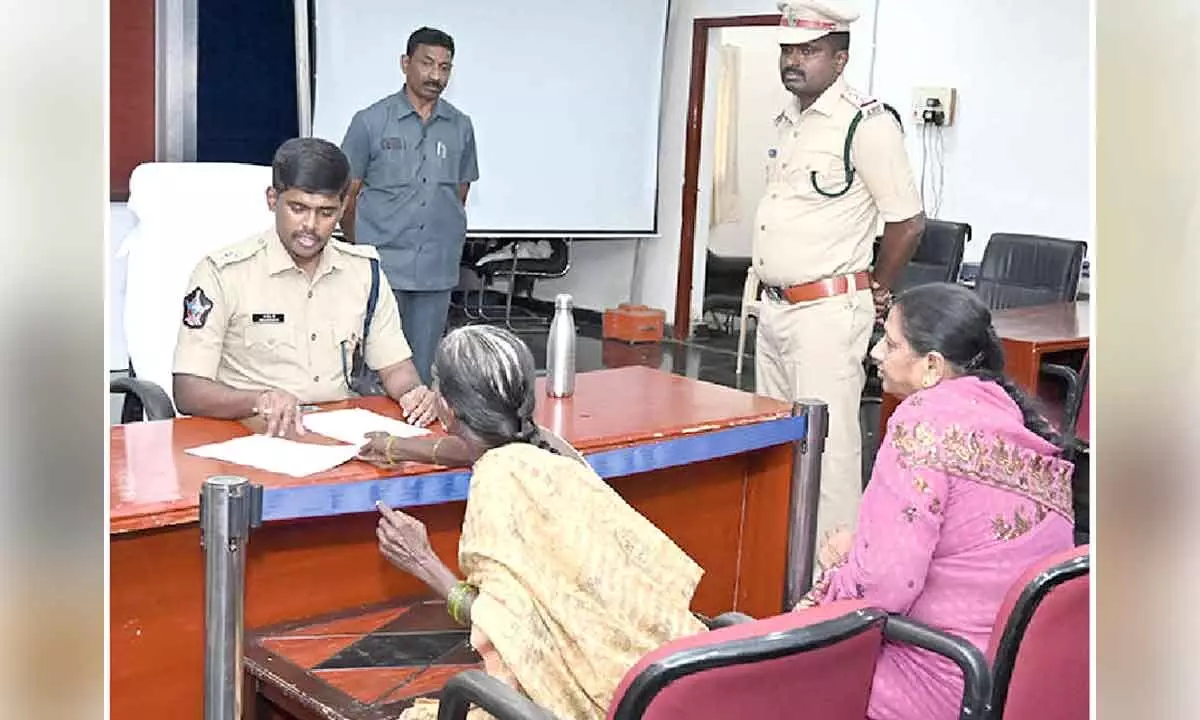 SP attends public grievances