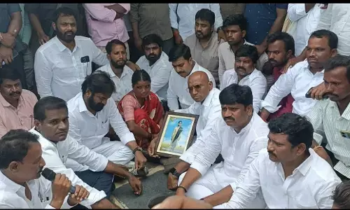 BRS Leaders Demand Justice for Minor Girl’s Death in Gadwal, Urge Action Against Seed Organizer