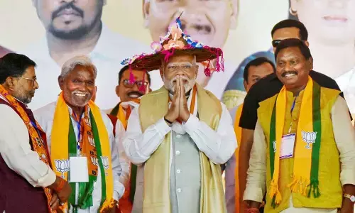 Gushpaithiya Bandhan, Mafia ka Ghulam: Modi on JMM coalition