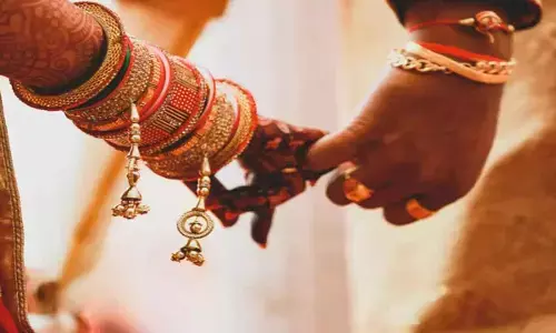 Canadian Woman and Indian Man set to tie knot Marries in Telugu tradition