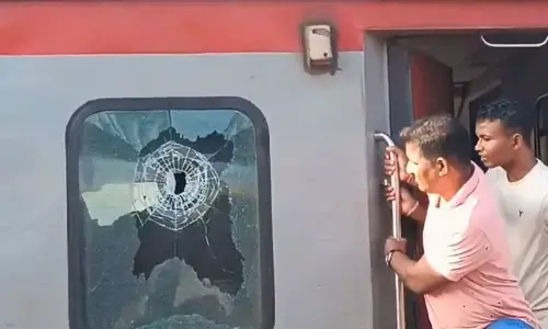 Bullets fired at moving train in Bhadrak