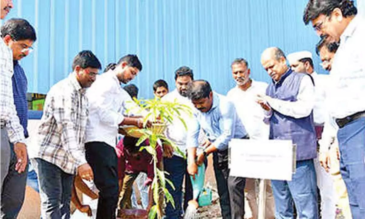 HPCL lauded for promoting green cover in Vizag