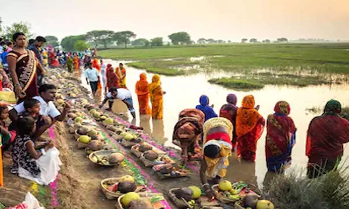 Chhath Puja 2024: Sandhya Arghya Sunset Timings for Major Cities Including Delhi, Mumbai, Patna & More