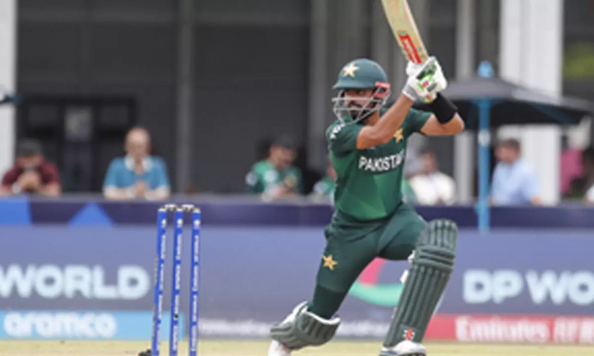 Lock the kit bag away...: Ponting suggests Babar to take Kohlis way to regain form