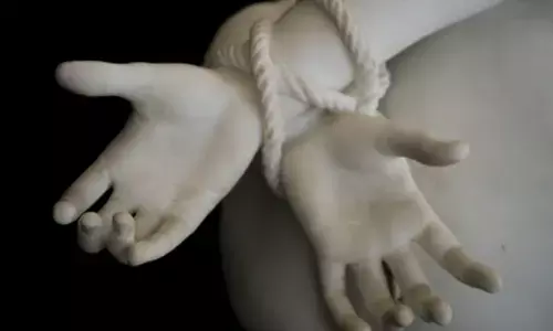 Vemulawada Kidnap: Elderly Woman Abducted Over a Dispute, Two Arrested, Four Others at Large