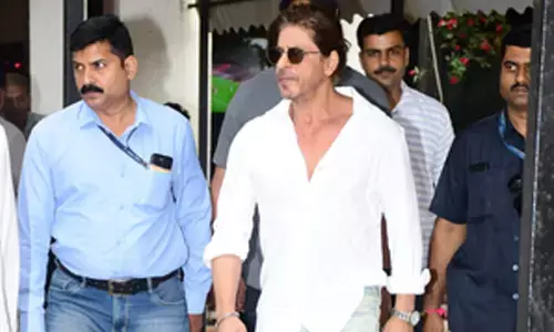 Mumbai Police team in Cgarh to probe death threat to Shah Rukh Khan
