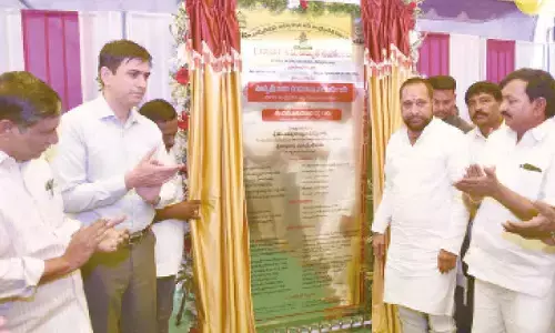 Chittoor district Collector Sumit Kumar and Palamaner MLA N Amarnatha Reddy unveiling the inauguration plaque of the substation in V Kota on Thursday
