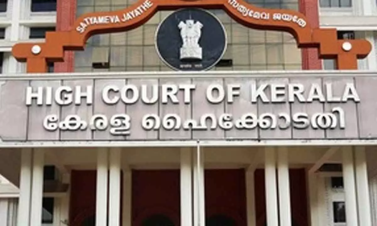 Convict moves Kerala HC for higher wages, more contacts for calls