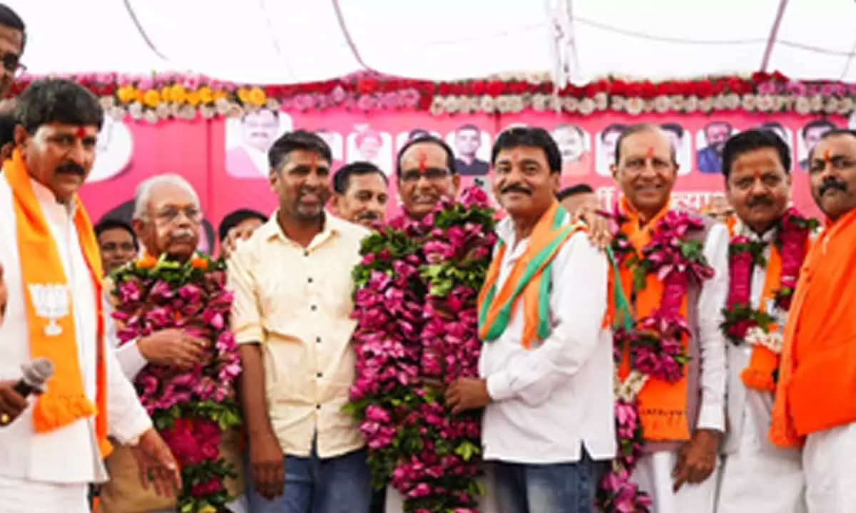 BJP’s victory in Budhni will be a return gift for me: Shivraj Singh Chouhan BJP’s victory in Budhni will be a return gift for me: Shivraj Singh Chouhan