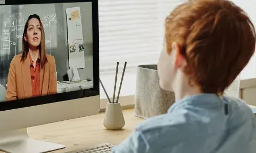 How hybrid learning is  transforming the student experience