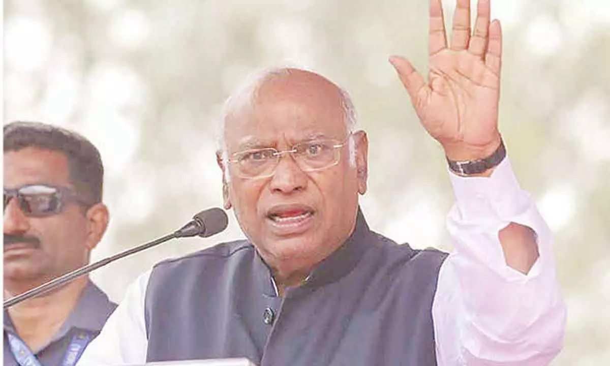 PM believes in purchasing MLAs like goats says Mallikarjun Kharge