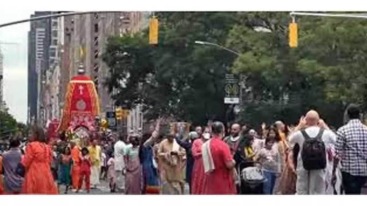 ISKCON organises ‘chariot parade’ in Houston